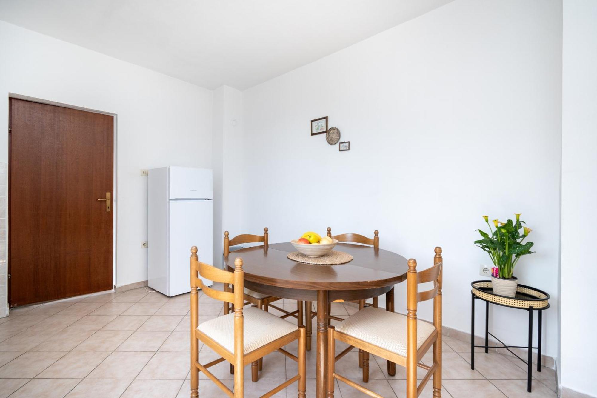 Apartments With A Parking Space Pag - 15765 Pag Town Oda fotoğraf